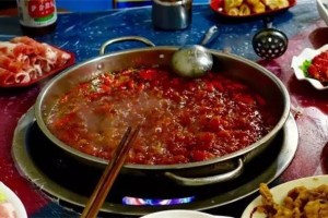 长沙必吃重庆火锅大盘点，这8家地道麻辣锅让你欲罢不能！