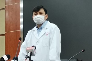 张文宏与上海疾控，疫情下的科学守护者