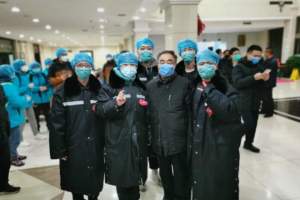 天津中医药大学在新冠肺炎防治中的科研贡献与实践经验
