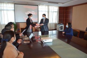 浙江与北京新冠防控措施对比，成效与挑战