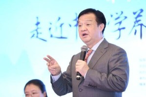 上海青岛疫情，双城抗疫经验与公共卫生体系挑战