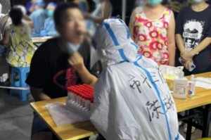 疫情重庆小哥视频播放大全，暖心瞬间与城市精神的完美诠释