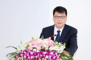 上海卫健委衣主任，公共卫生领域的领航者与改革先锋