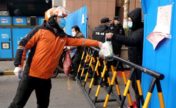 郑州疫情下的城市坚守，挑战与希望并存
