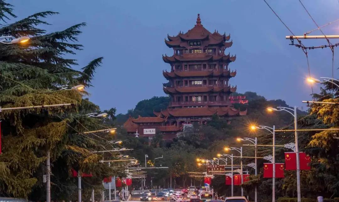 郑州宣布封城，应急措施背后的挑战与应对