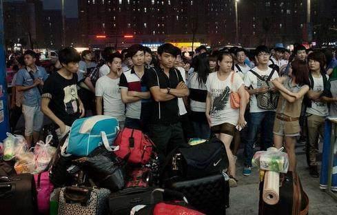 郑州富士康血案，真相、影响与工人权益的深层思考