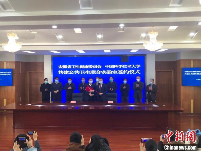 原上海市卫健委副主任，公共卫生领域的杰出贡献者