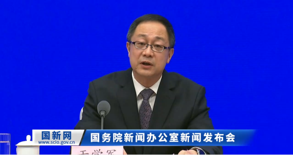 原上海市卫健委副主任，公共卫生领域的杰出贡献者