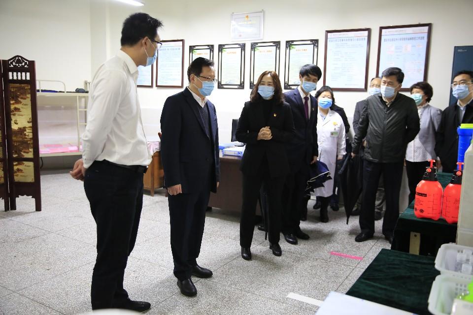 重庆疫情最新数据，防控措施升级与市民生活影响全面解析