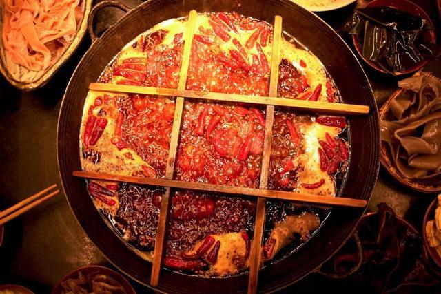 疫情下的重庆火锅预定指南，安全享受地道麻辣的5大秘诀
