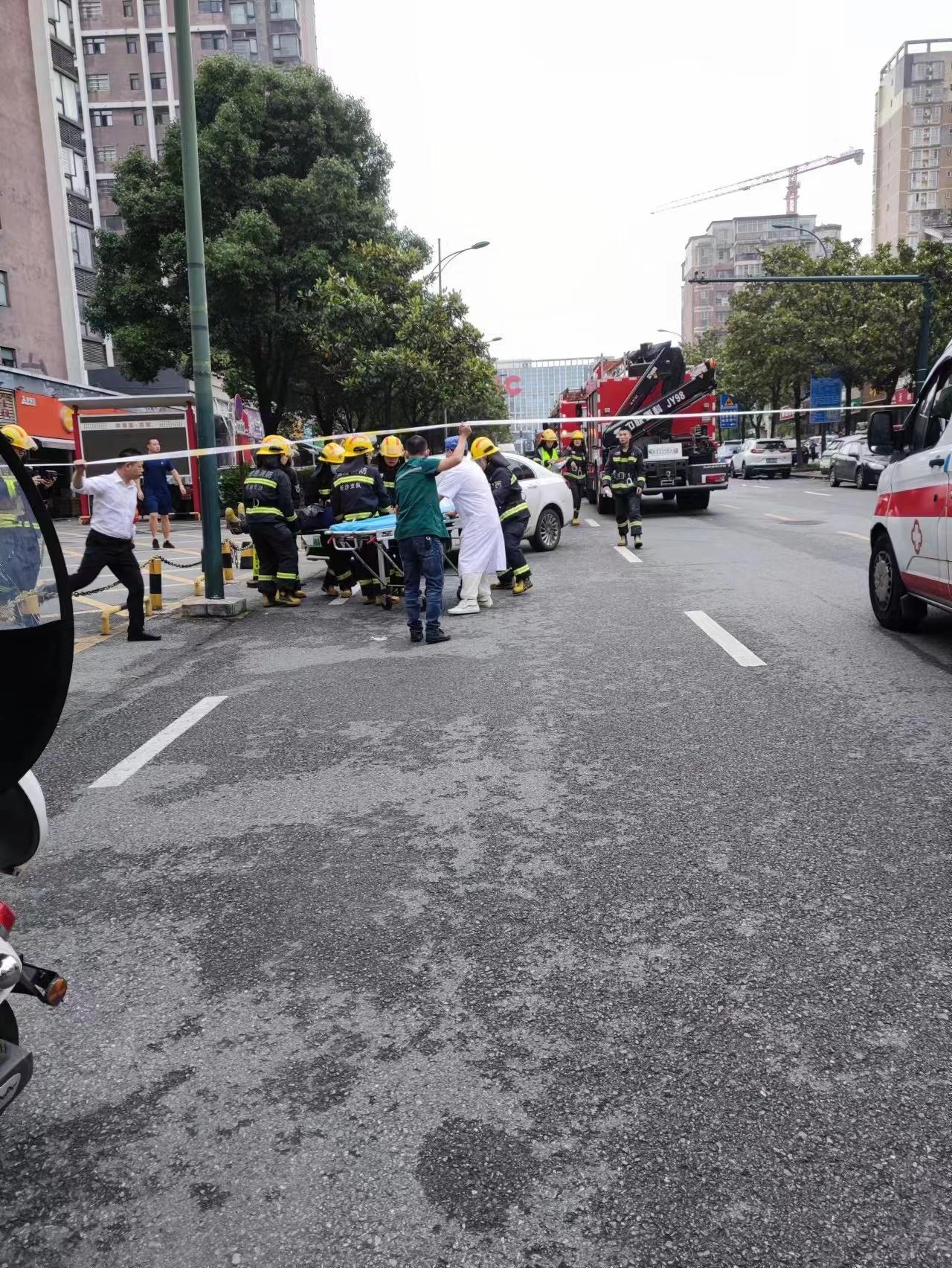疫情时期长沙解封，一座城市的坚韧与温情