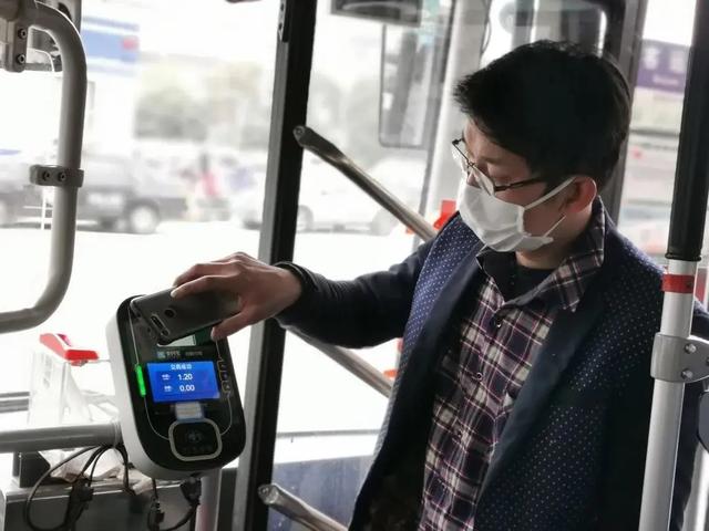 疫情下杭州公交车扫码乘车全攻略，广州健康码能否在杭州使用？