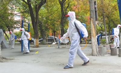 乌鲁木齐优化小区防控政策，精准施策助力生活秩序恢复