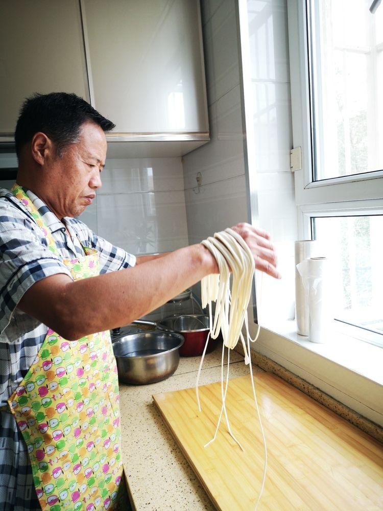 乌鲁木齐市疫情督导组组长，坚守一线，筑牢疫情防控屏障