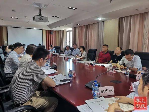 卫健委专家组抵达哈尔滨，强化疫情防控与公共卫生体系建设