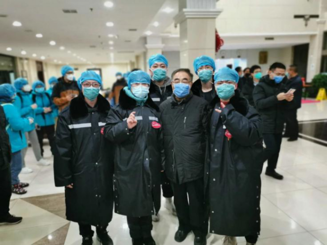 天津中医药大学在新冠肺炎防治中的科研贡献与实践经验