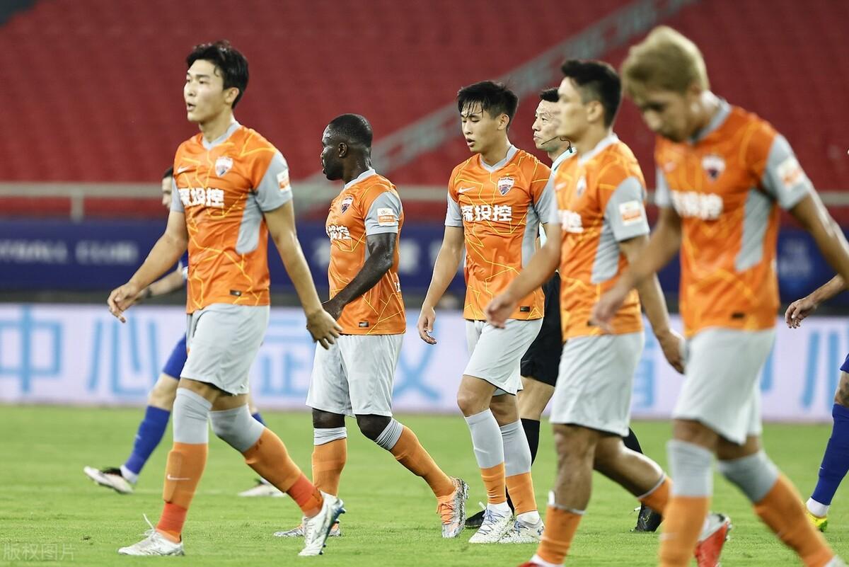 天津2:1武汉，中超激战再现津门虎韧性，武汉三镇遗憾落败