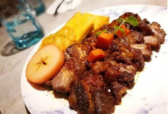 太原正宗重庆火锅，麻辣鲜香的味蕾盛宴