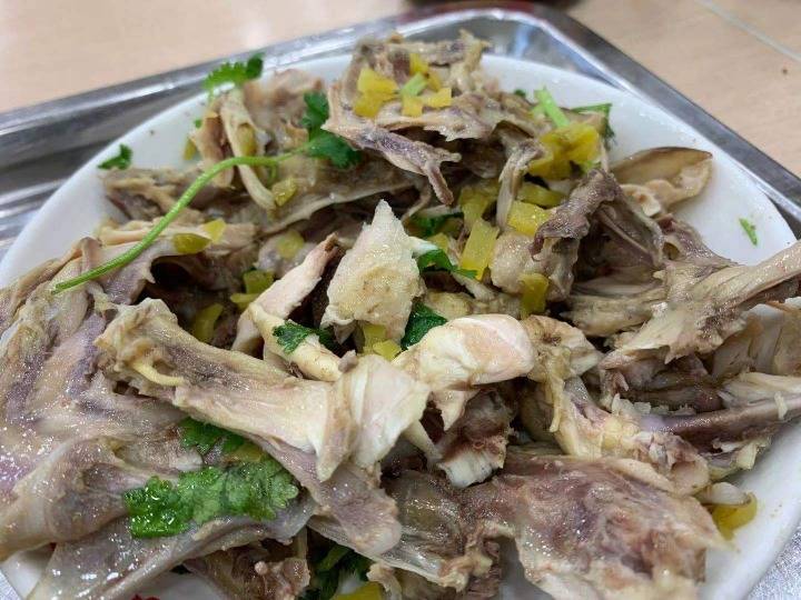 沈阳鸡架与疫情，一座城市的美食记忆与抗疫精神