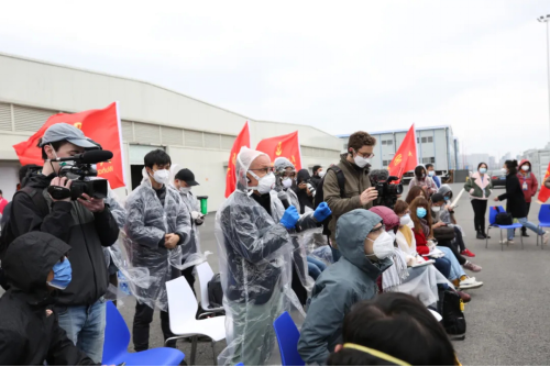 上海与新疆疫情，双城抗疫经验与挑战