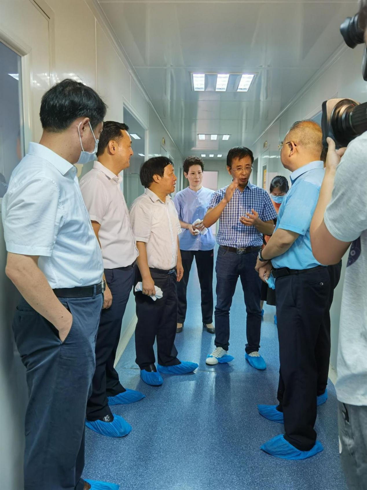 上海新冠肺炎疫情防控指挥部，高效应对疫情挑战的先锋力量