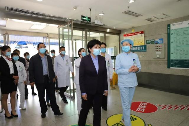 上海卫健委张浩，公共卫生领域的卓越领导者与改革先锋