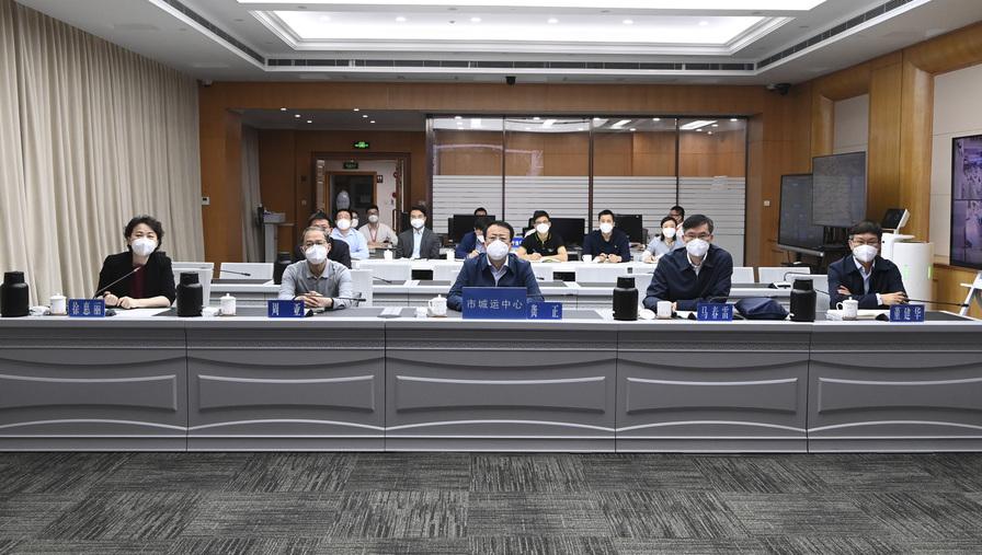 上海市疫情重灾区，挑战、应对与未来防控策略