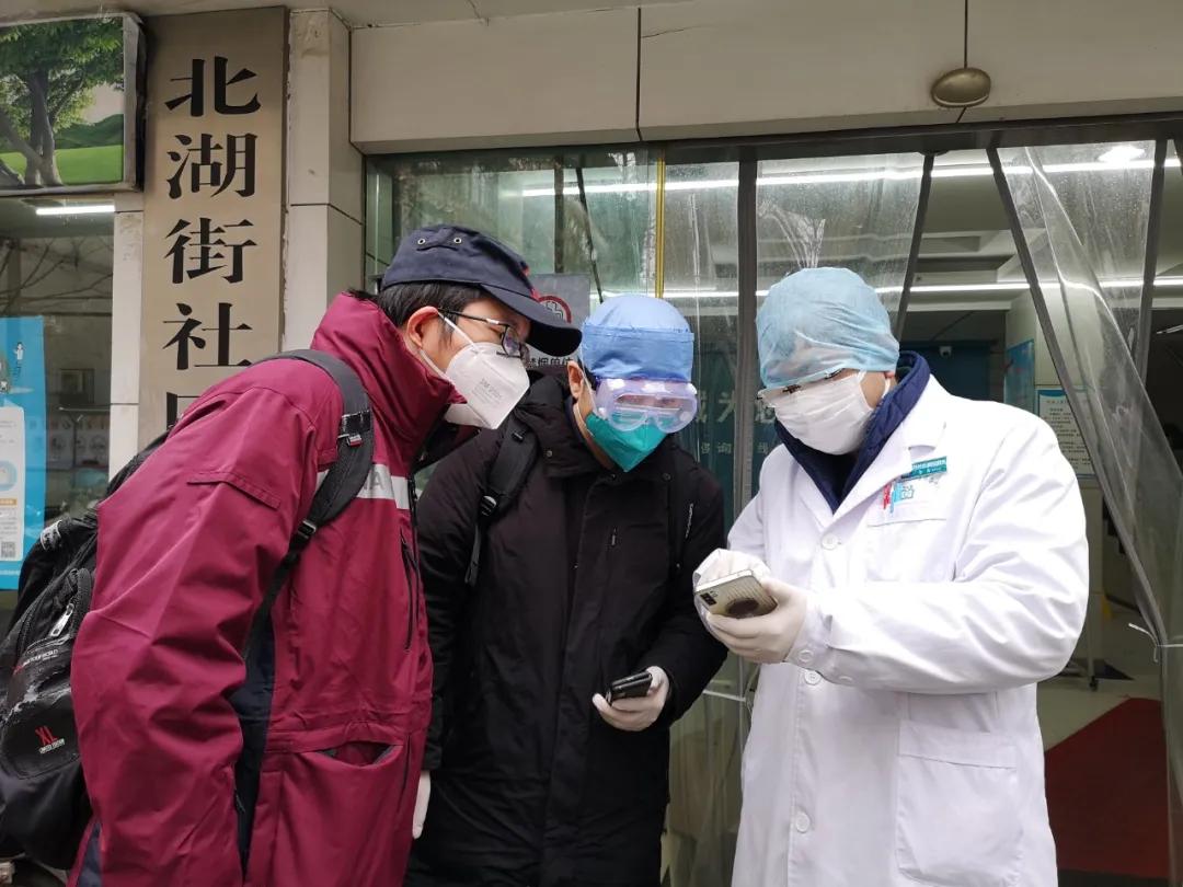 上海至武汉，疫情下的城市联动与防控经验分享